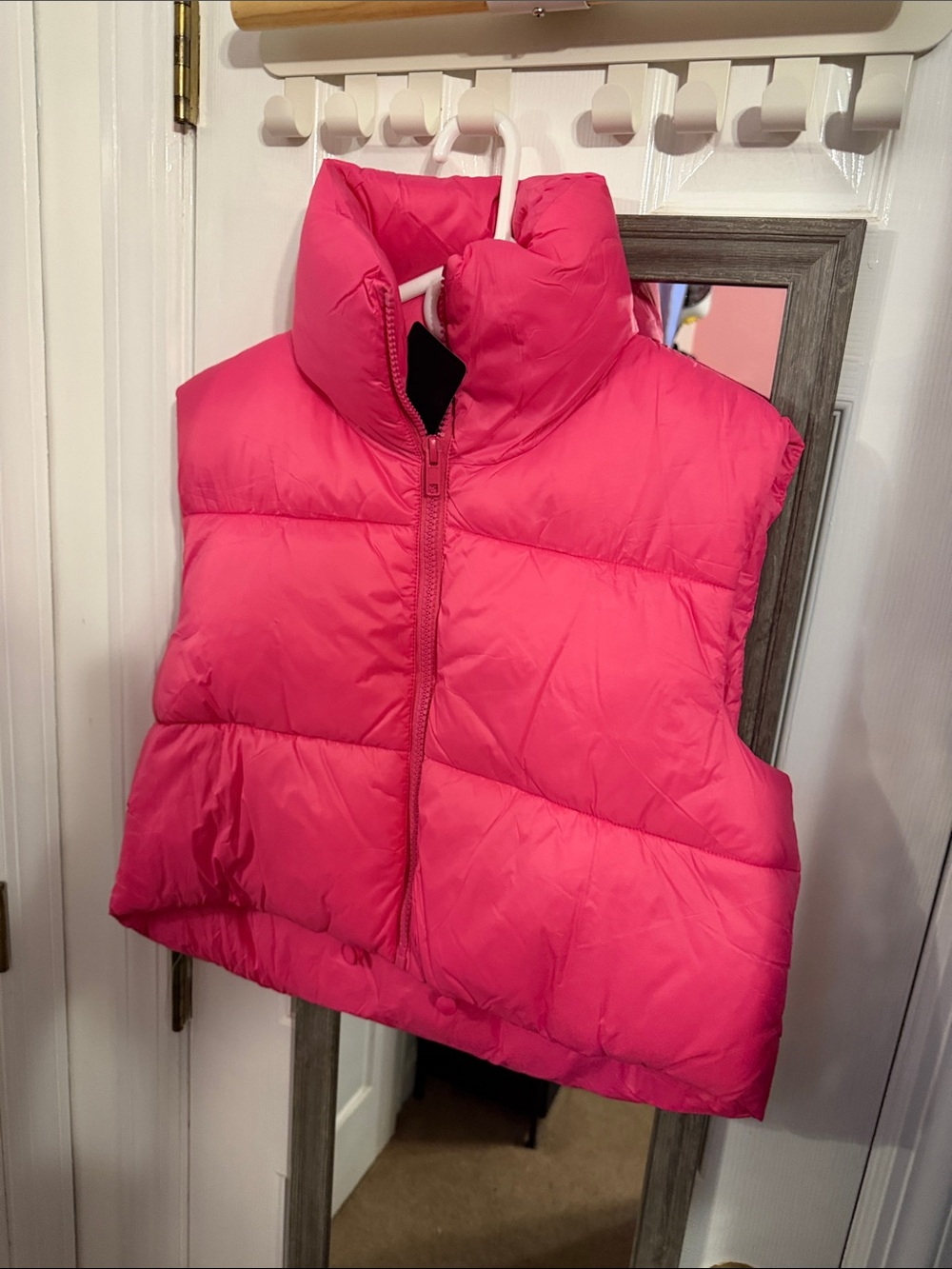 Women's Sleeveless Puffer Vest in Bright Pink